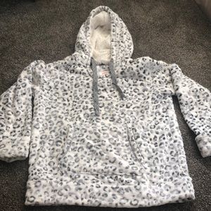 Cozy fleece pullover sweatshirt